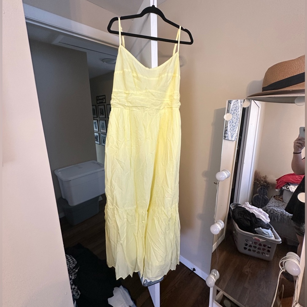 Elegant Yellow Spaghetti Strap Dress